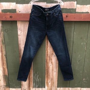 Abercrombie & Fitch blue jegging, size 33 high rise super skinny stretch style